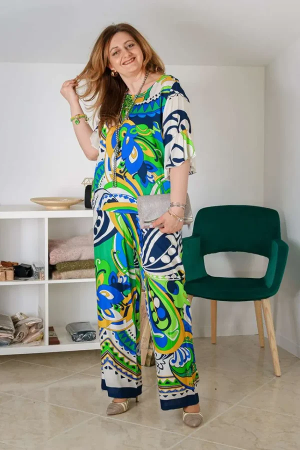 Talissa Mode Blusa scollo rotondo con dettaglio manica taglie comode Outlet