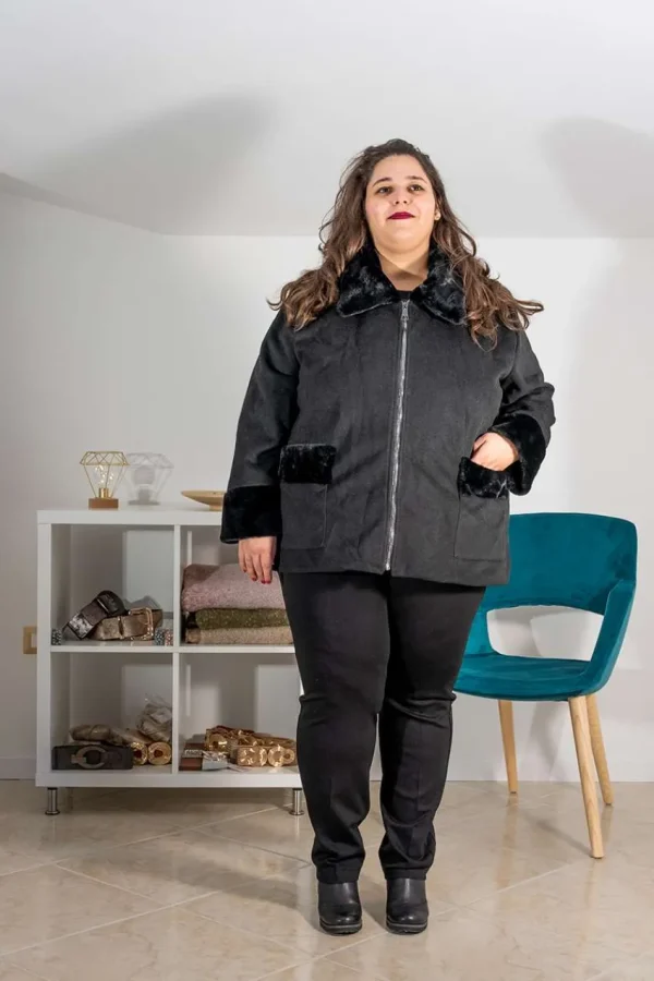 SPG Woman Cappotto con pelliccia taglie comode Sale