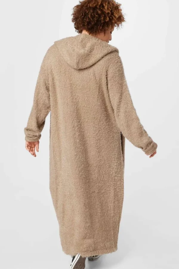 Urban Classics Cardigan in piuma con cappuccio taglie comode Clearance