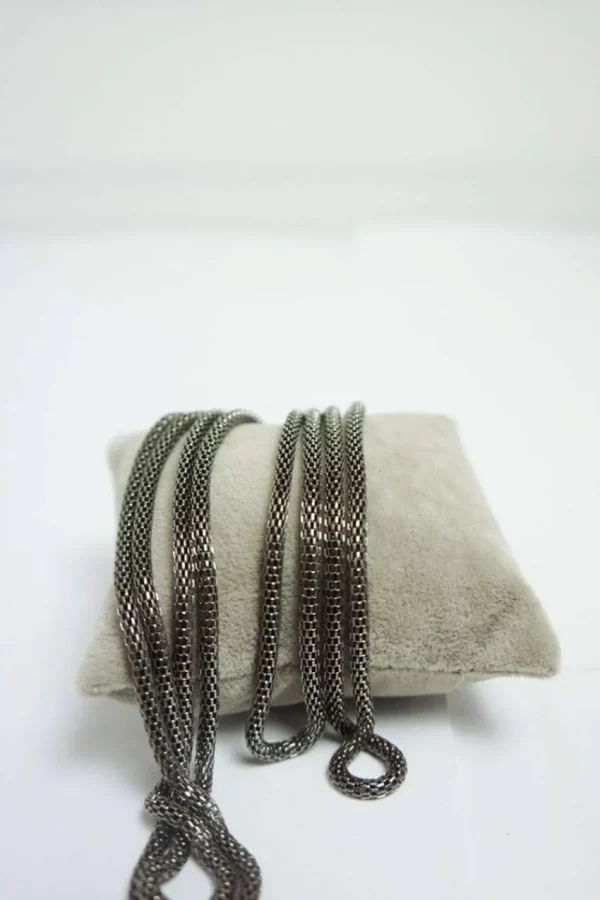 Donna Curvy Collana corda in metallo New