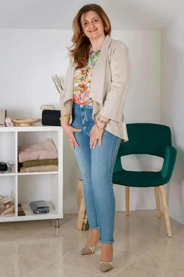 Talissa Mode Jeans slim fit lavaggio chiaro taglie comode Sale