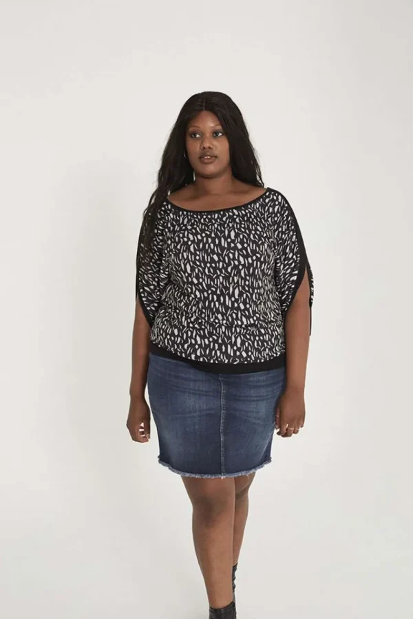SPG Woman Maglia con scollo a U taglie comode Outlet