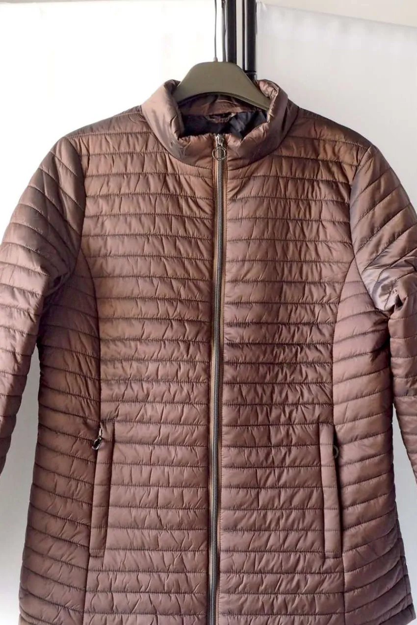 piumino__gr_trapuntato_ta_3.webp Navigazione Piumino 100 gr trapuntato taglie comode Discount