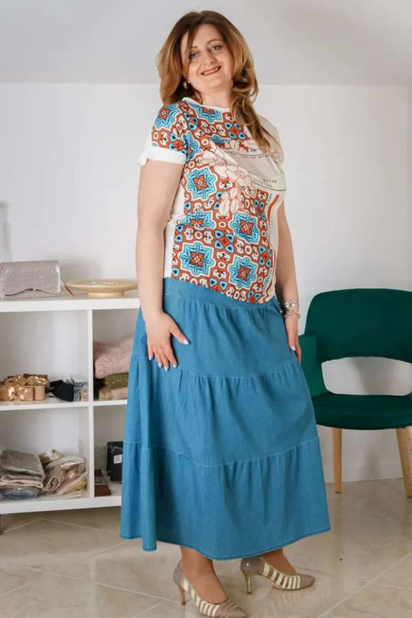 Jiveley T-shirt collo rotondo con stampa maiolica taglie comode New